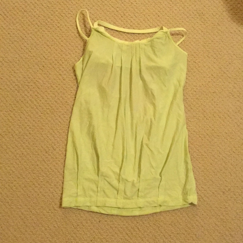 Lululemon flow and go size 6